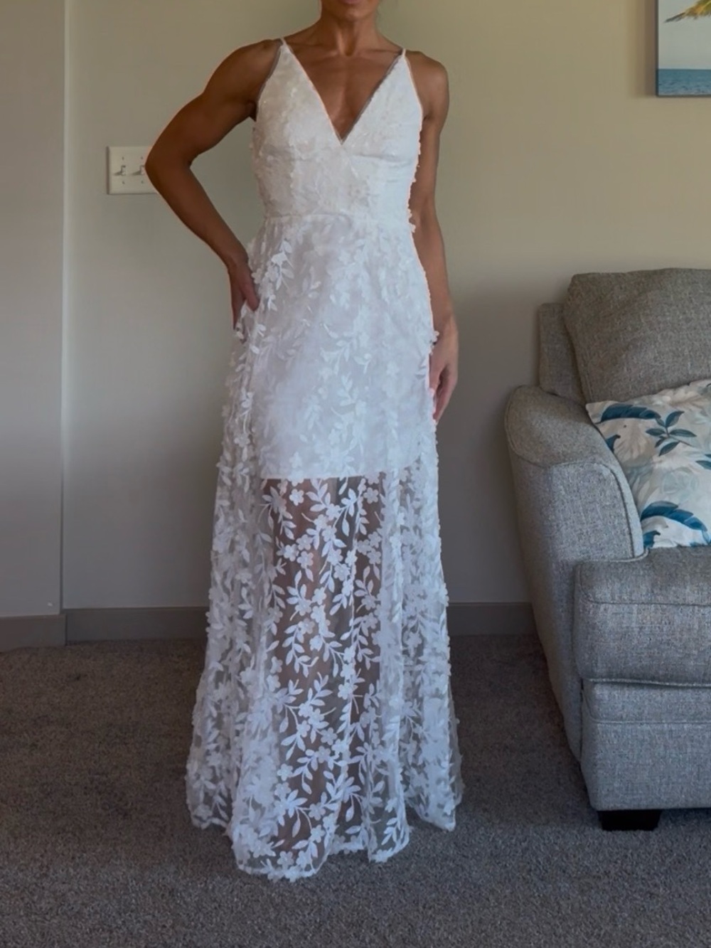 White Floral Lace V-Neck Maxi Dress